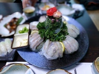 새만금 횟집, Gunsan-si — South Korea Jeollabuk-do Gunsan-si... గంటల 새만금 횟집, Gunsan-si —  South Korea Jeollabuk... 