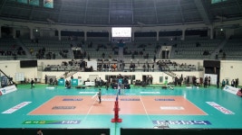 서울시립장충체육관(장충아레나), Seul — Južna Koreja Seul 중구 장충동 동호로 241, telefon 02-2128-2800... 