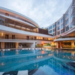 휴 호텔 앤 리조트 보라카이 매니지드 바이 HII - Google 지도 휴 호텔 앤 리조트 보라카이 매니지드 바이 HII · Station 2... 