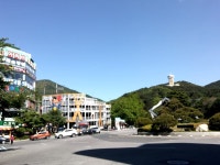 부산진구 초읍동 새싹로 295-1, 전화 051-811-8800, 개방 시간... 대한민국 부산광역시 부산진구 초읍동 새싹로 295-1, 전화 051-811-8800, 개방 시간