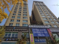 스탠다드차타드은행 야탑역지점, Donghae-si — Etelä-Korea Gangwon-do Donghae-si 분당구 야탑동 360-1, puhelin 031-781-8791... 