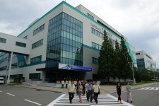Samsung Gumi Office, Gumi-si — South Korea Gyeongsangbuk-do Gumi-si 임수동 94 Samsung Gumi Office, Gumi-si —  South Korea... 
