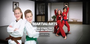 Master Blacks Martial Arts - Latest version for Android - Download APK