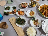 강동호식당, 속초시 — 속초시, 교동 829-1번지, 전화 033-631-2252 강동호식당, 속초시 —  속초시, 교동 829-1번지, 전화 033-631-2252