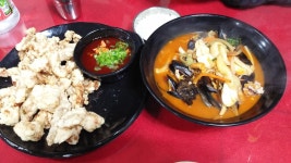 왕비성, 상주시 — 상주시, 남성동 179-5, 전화 054-534-3467 왕비성, 상주시 —  상주시, 남성동 179-5, 전화 054-534-3467