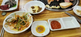 현대식육식당, 목포시 — 목포시, 상동 1013-5 현대식육식당, 목포시 —  목포시, 상동 1013-5