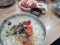 실비집식당, 괴산군 — 괴산군, 괴산읍 동부리 661-67, 전화 043-832-3388 실비집식당, 괴산군 —  괴산군, 괴산읍 동부리 661-67... 