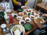 동흥식당, 하동군 — 하동군, 하동읍 광평리 221-43, 전화 055-883-8333 동흥식당, 하동군 —  하동군, 하동읍 광평리 221-43, 전화 055... 