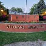 Google 지도 노스 시라큐즈 베테란스 메모리얼 · Main St &, Chestnut St, North Syracuse, NY 13212 미국