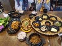 Google 지도 Google에서 제공되는 파파 / ipapa 아이님의 웰빙황토우렁이쌈밥 관련 리뷰