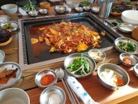 명계오리가든, غيونغجو — غيونغجو, 양정로252번길 5-1 명계오리가든, غيونغجو —  غيونغجو, 양정로252번길 5-1