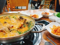 정호네감자탕, 순천시 — 순천시, 연향동 1355-5, 전화 061-721-9618 정호네감자탕, 순천시 —  순천시, 연향동 1355-5, 전화 061-721-9618