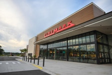 Google Maps Google review of Cinemark Jacksonville Atlantic North and XD by Javier Reales