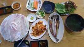 Daily fish, 평택시 — 평택시, 비전동 1027-3 골든프라자 1층 107호 Daily fish, 평택시 —  평택시, 비전동 1027-3 골든프라자 1층 107호