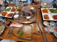 돼지bar, 춘천시 — 춘천시, 동내면 거두리 1044-2, 전화 033-264-1349 돼지bar, 춘천시 —  춘천시, 동내면 거두리 1044-2, 전화 033... 