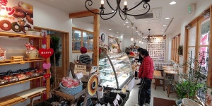 Google マップ 「curry&sweets Dolce(ドルチェ)」に関する Google でのクチコミ（投稿者: lamen eater）