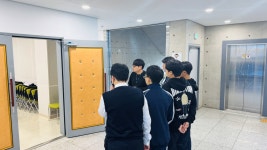 남구이천어울림도서관 > 도서관소개 > 도서관갤러리 남구이천어울림도서관