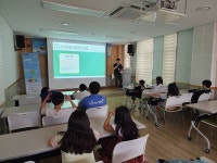 남구대명어울림도서관 > 도서관소개 > 도서관갤러리 남구대명어울림도서관