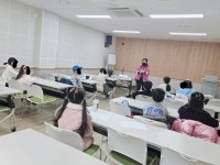 남구대명어울림도서관 > 도서관소개 > 도서관갤러리 남구대명어울림도서관