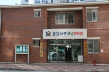 작은도서관 안내 > 작은도서관 소개 > 작은도서관 소개 >