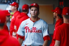 Deadspin | Behind Tyler Phillips, Phillies chase series win vs. Dodgers