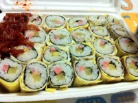 맛나는 계란말이김밥 | 맛나는 계란말이김밥((봉천동 진순자 김밥)) posted by 썰사장님 | 썰사장님 | Flickr 맛나는 계란말이김밥