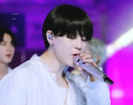 더쿠 - 지민이 오늘 미모도 진짜 미쳤다니까ㅠㅠ