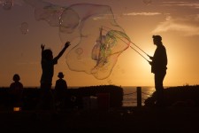 Bubbles - Pacific Beach (5) | Paulo M. Godoy | Flickr Bubbles - Pacific Beach (5)