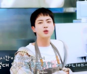 더쿠 - 인동 든 방탄 진 달려라 석진.gif (pc방 알바 체험하며 초등학생 20명과 대결)