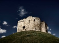 IMG_9129Web | Cliffords Tower | Maurice Biggins | Flickr IMG_9129Web