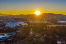[서울 풍경] 떠오르는 태양, 서울의 아침 > 서울사랑 > 서울이야기 > 시민소통 > 정보소통광장 [서울 풍경] 떠오르는 태양, 서울의 아침