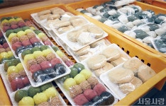 [취향의 발견] 전통시장이 품은 밀도 높은 맛 ‘청량리종합시장’ > 서울사랑 > 서울이야기 > 시민소통 > 정보소통광장