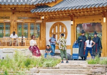 [서울 트렌드] 체험과 공유의 시대, ‘페스타’에 빠진 Z세대 > 서울사랑 > 서울이야기 > 시민소통 > 정보소통광장 [서울 트렌드] 체험과 공유의... 