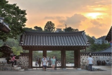 [서울 풍경] 바람 한 칸, 사람 한 칸 더불어 살아가는 곳 남산골 한옥마을 > 서울사랑 > 서울이야기 > 시민소통 > 정보소통광장