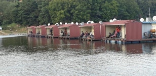 두창낚시터 유료낚시터 > 주말에만 날씨가 안좋와요 : 낚시사랑