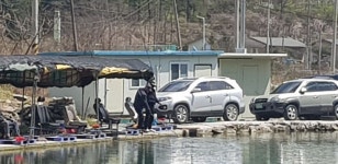 폭포낚시터 유료낚시터 > 물고기가 폭포수처럼 쏟아지는 폭포낚시터의 조황기 : 낚시사랑