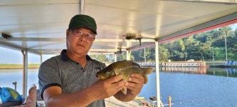 밤밭낚시터 유료낚시터 > 28일(금) 포천밤밭낚시터 그 여름 마지막 입질 : 낚시사랑