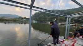 금광호수낚시터 유료낚시터 > 조황 사진 입니다. : 낚시사랑