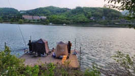 덕산지 유료낚시터 > 덕산지 주말조황사진.방류사진올립니다 : 낚시사랑