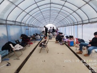 독정낚시터 유료낚시터 > 가족들과 돗자리깔고... : 낚시사랑