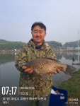 어천낚시터지기 유료낚시터 > 토종붕어 4짜소식 (443번째)조황 및 토종붕어 방류 : 낚시사랑
