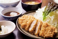 まとメシ：［浅草 ランチ 2019］食通が集まるグルメ激戦区で食べるべき22選！ - 毎日新聞