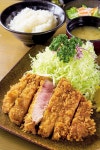 まとメシ：目黒の行列店の大ボリューム串かつ！もう、普通の串かつには戻れなくなりそう…… - 毎日新聞