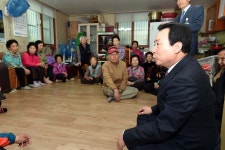 목포시소통의 날 박홍률 목포시장 시민과의 대화 경로당 방문(2015,4,20,신안비치1차아파트외) 소통의 날 박홍률 목포시장 시민과의 대화... 