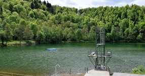 Gemündener Maar in Schalkenmehren, Germany | Sygic Travel Gemündener Maar in Schalkenmehren, Germany