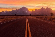 2023 Grand Teton Sunset Tour from Jackson Hole - Private Options Available