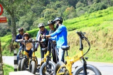BLive Electric Bike Tours - Ooty - 우드하가만달람(우띠) - BLive Electric Bike Tours - Ooty의 리뷰 - 트립어드바이저