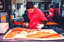 2023 Kuromon Market Food Tour (10~13 dishes) 2023 Kuromon Market Food Tour (10~13 dishes) 