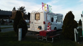 WHO KNEW RVing in DECEMBER could be such fun?!!! FBR is fabulous! - Review of Fidalgo Bay Resort, Anacortes, WA - Tripadvisor