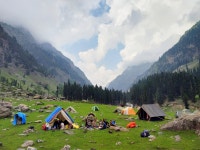 Anantnag District 소재 하이킹 & 캠핑 투어: Anantnag District 소재 5 곳의 하이킹 & 캠핑 투어 확인 - 트립어드바이저